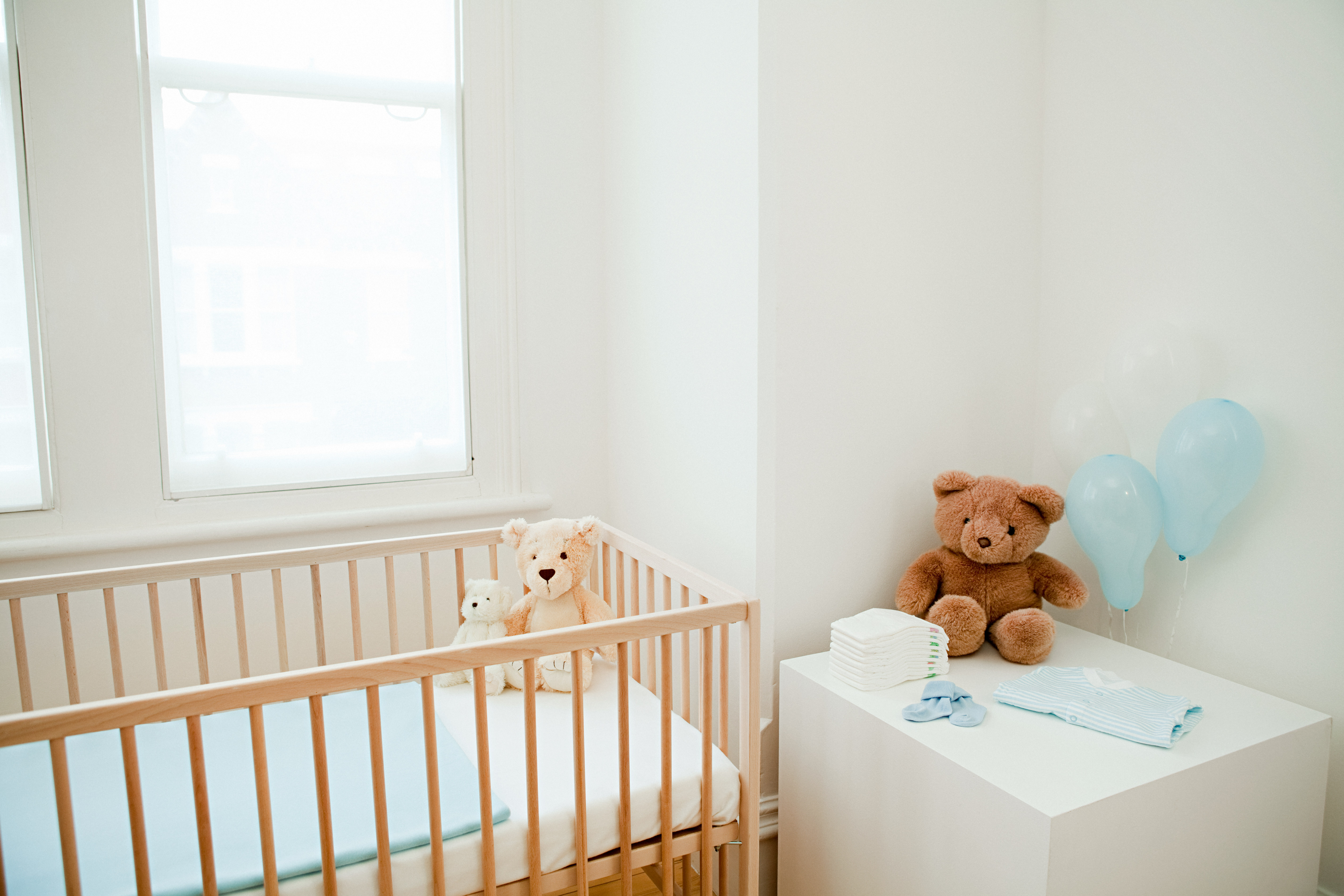 8 Tips to Create A Safe Sleep Environment for Your Baby - Certified ...
